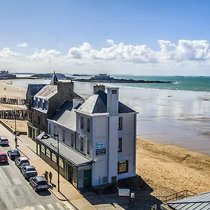 Petit Malo 3*, Saint-Malo France